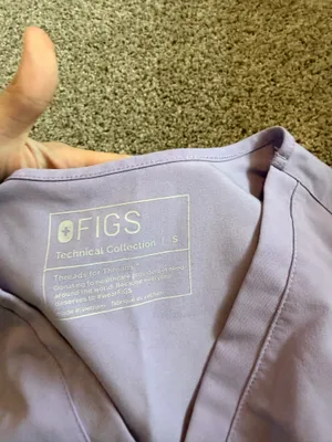 FIGS Scrubs Set thumbnail 5