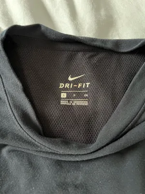 Nike Black Long Sleeve Dri-Fit Top thumbnail 3