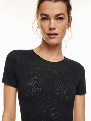 Babaton Aritzia Black Short Sleeve Crew Neck Shape Lace Bodysuit Like New XS thumbnail 8