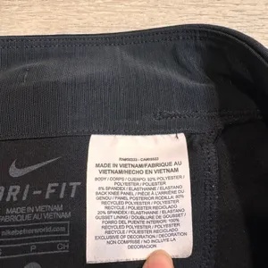 Nike Dri-Fit Womens Small S Running Crop‎ Leggings Black Athletic Activewear thumbnail 4