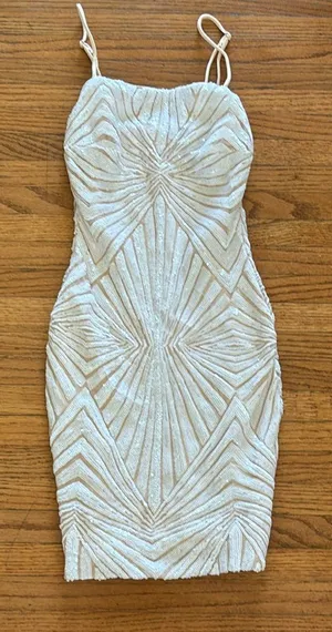 Lulu’s mini dress thumbnail 1