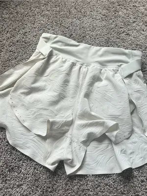 lululemon athletica White Fast and Free Emboss Bone Layered Athletic Shorts thumbnail 2