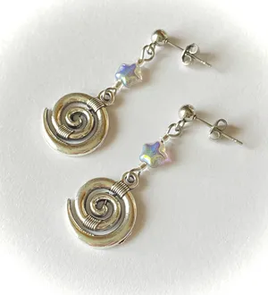 Handmade beautiful quality Czech glass star beads & swirl/spiral stainless steel dangle earrings🌀💚⭐️ thumbnail 2