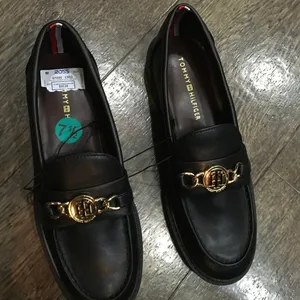 NEW Tommy Hilfiger Women’s Size 7.5 Black Terina Faux Leather Loafers thumbnail 7