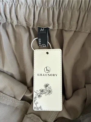 High-Rise Wide-Leg Pants‎ in Olive Green thumbnail 2