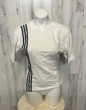 Adidas Tshirt thumbnail 1