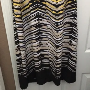 FINAL MARKDOWN Ladies’ Ile NWT Dress (12) Yellow thumbnail 13