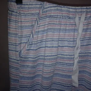 Jaclyn Intimates M Heatherd & Striped Pajama Set in Blue Pink thumbnail 2