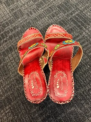 Spring Step red leather strappy slide sandals sz 41 or 9.5 - 10 heel 2.75” thumbnail 3