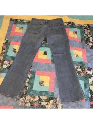 Levi's 518 Superlow Boot Cut Woman’s 11S JR Jeans Denim Levi Pants Light Wash thumbnail 4