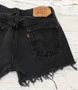Levi’s 501 Black Denim Cutoff Shorts Waist 32 thumbnail 5