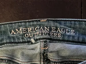 American Eagle Outfitters Skinny Jeans Womens 10 Med Wash Distressed Denim thumbnail 7