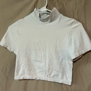 Free people Tshirt thumbnail 1