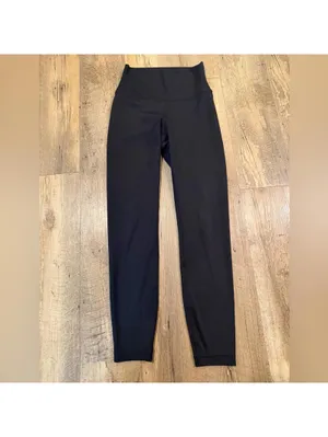 Quince Ultra-Form High-Rise Legging 25” Inseam Black Small thumbnail 3