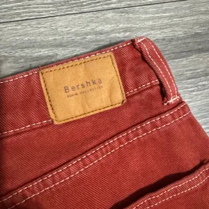 Bershka Burgundy Wide Leg Cropped Denim Jeans Contrast Stitch Mid‎ Rise Size 2 thumbnail 6