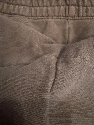 Aerie High-Waisted Raw Hem Sweat Shorts - Charcoal Gray (Size Medium, EUC) thumbnail 3