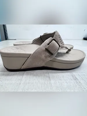 Vionic Women's, Pacific Capitola Thong Style Sandals Taupe size 6 thumbnail 7