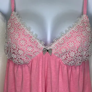 Victoria’s Secret Babydoll Pajama Tank Top Bubblegum Pink With Off White Daisy Coquette Lace Medium thumbnail 3