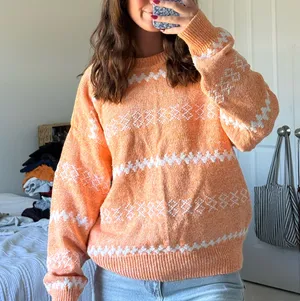 Liz Claiborne sweater thumbnail 2