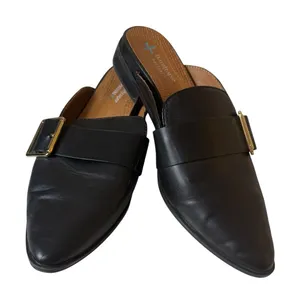 Baretraps Black Vegan Leather Graycie Mules Size 8M Gold Buckle Neutral Office thumbnail 1