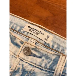 Abercrombie & Fitch Curve Love Ankle Straight Ultra High Rise Jeans 29 8S thumbnail 2