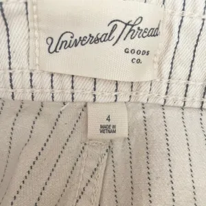Universal Thread‎ Womens High Rise Sailor Shorts Cream Pinstripe Size 4 NWT thumbnail 6