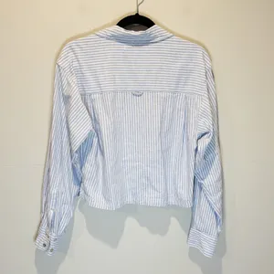 AMO Striped Linen Blend Cropped Long Sleeve Button Down Shirt - size Small thumbnail 6
