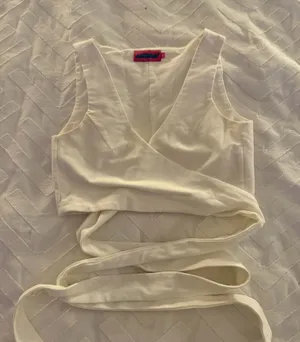 Edikted Wrap Top Crop thumbnail 1