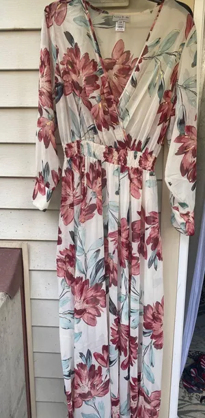 alexa B Nites Floral Maxi Dress thumbnail 1