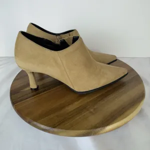 Chinese Laundry Boots Womens 7.5 Heels Bootie Suede Tan thumbnail 4