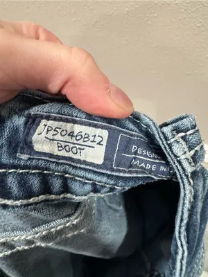 Miss Me Bootcut 27x29 thumbnail 9