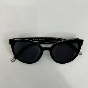 Foster Grant Fashion Black Sunglasses UVA UVB Protection Scratch Resistant thumbnail 5