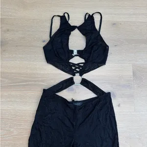 Outcast Jumpsuit Cutouts Lace Oakley Size L Black thumbnail 2