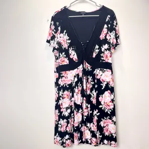 Torrid Black Pink Floral Crinkle Gauze Lace Up Tassels Flutter Sleeve‎ Dress 2X thumbnail 4