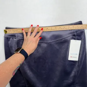 lululemon XL Scuba High Rise Mini Skirt Velvet Nightfall Purple Nulu W8AL9S thumbnail 10