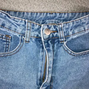 High Waist Straight Leg Jeans Women 25x28.5 Blue Retro Y2K Indie Released Hem thumbnail 12