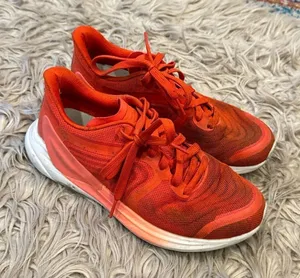 Lululemon blissfeel 2 running shoes size 7.5 thumbnail 1