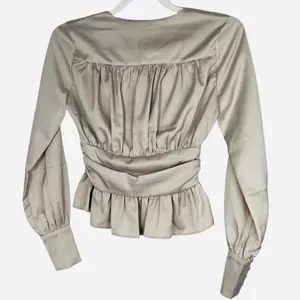 Jason Wu Satin Front Button Ruffle Peplum Hem Baby doll Blouse Top Cream XS thumbnail 2