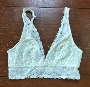 Wacoal Ivory Lace Bralette thumbnail 1