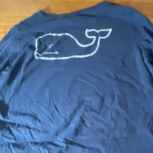 Vineyard vines t shirt thumbnail 4