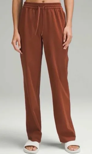 NWOT Lululemon Luxtreme mid-rise straight leg trouser dark terracotta size XS thumbnail 1