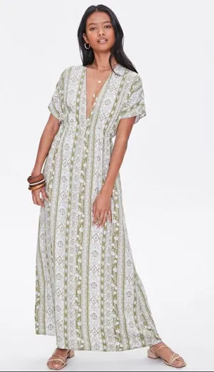 Forever 21 ✨ Plunging Floral Maxi Dress✨ thumbnail 1