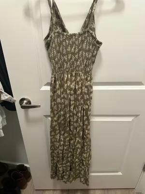 Green Floral Maxi Dress thumbnail 2