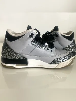 Jordan 3 Retro Wolf Grey thumbnail 8