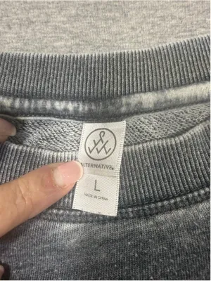 Alternative Active size Large distress thumbnail 2