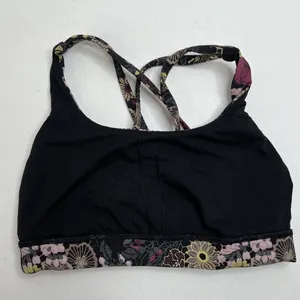 Lululemon Size 4 Energy Bra Fluorolace‎ Multi Medium Support Stretch B / C Cup thumbnail 8