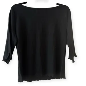 NWT Natural Life Leah Pointelle Top Size Large Black Lettuce Ruffle thumbnail 4