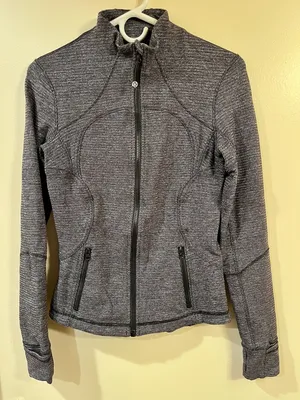 lululemon athletica Define Jacket in Heathered Gray - Size 2/4 thumbnail 1