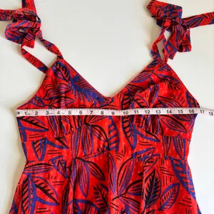 Alexis x Target Red Tropical Leaf Dress Women’s Medium NWT Asymmetrical Hem Boho thumbnail 5