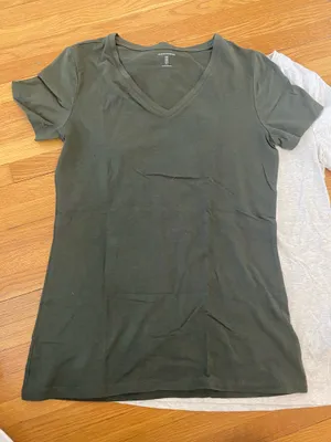 2-pack Amazon Essentials T-Shirts thumbnail 3